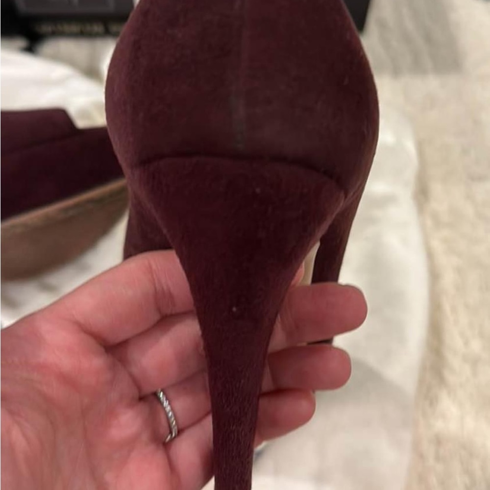 Authentic Prada maroon suede platform pumps 37.5 - Picture 9 of 10